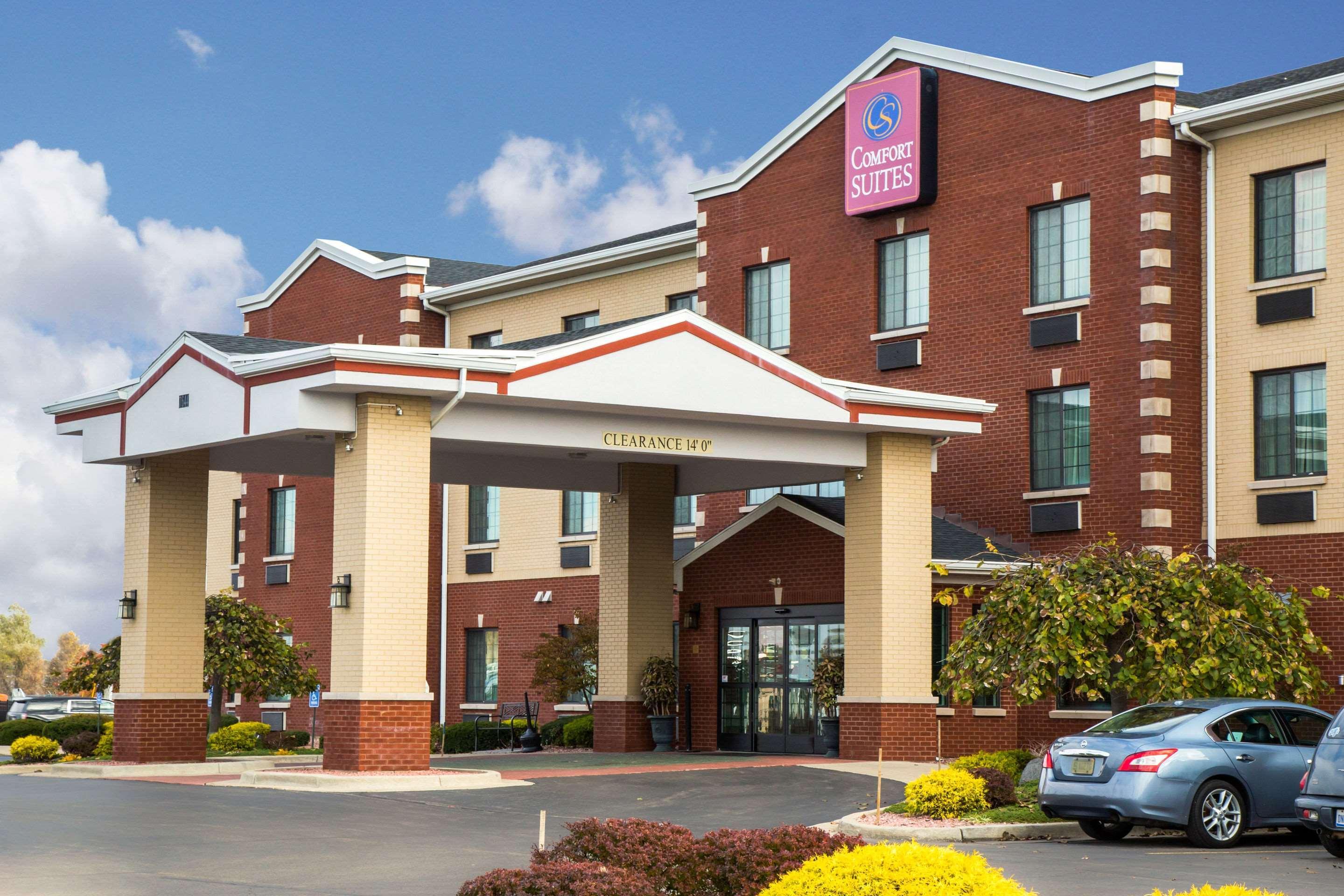 Kentwood Comfort Suites Grand Rapids South מראה חיצוני תמונה